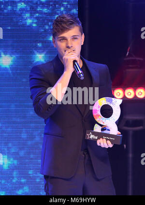 Martin Garrix sul palco durante il Global Awards, un nuovissimo premi mostra ospitata da Global Media & Entertainment Group, a Londra, Eventim Apollo Hammersmith. Foto Stock