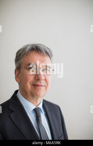 01 marzo 2018, Germania, Duesseldorf: Andreas Mundt, Presidente del Bundeskartellamt. Foto: Rolf Vennenbernd/dpa Foto Stock