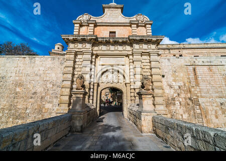 Porta alla vecchia città di Mdina, Malta, l'Europa. Foto Stock