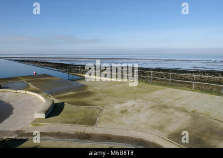 L'acqua di mare la balneazione e la nautica piscina a Clevedon nel Somerset, Inghilterra. Foto Stock