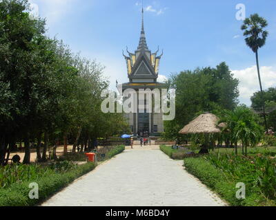 Vista di Choeung Ek Memorial (killing fields) in Phnom Penh Cambogia Foto Stock