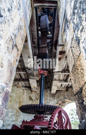 Funzionamento interno del mulino a vento a Betty's speranza storica piantagione di zucchero, Antigua Foto Stock