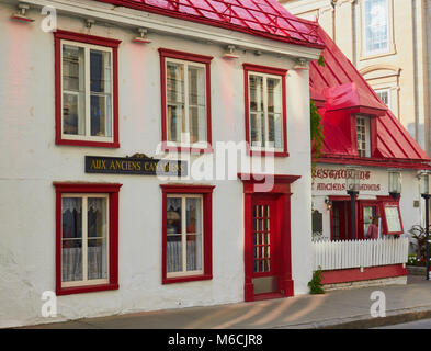 Ristorante Aux Anciens Canadiens, Quebec City, Quebec, Canada. Costruito nel 1675-76 e precedentemente noto come Maison Jaquet, è stato un ristorante dal 1966 Foto Stock