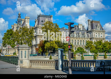 L'Hôtel de Ville di Parigi in Francia di alloggiamento della città di amministrazione locale nel 4 ° arrondissement Foto Stock