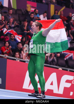 Birmingham. 2 Mar, 2018. Anita Marton di Ungheria festeggia dopo la vittoria delle donne colpo messo final durante la IAAF Campionati mondiali Indoor Arena a Birmingham in Birmingham, Gran Bretagna il 2 marzo 2018. Credito: Han Yan/Xinhua/Alamy Live News Foto Stock