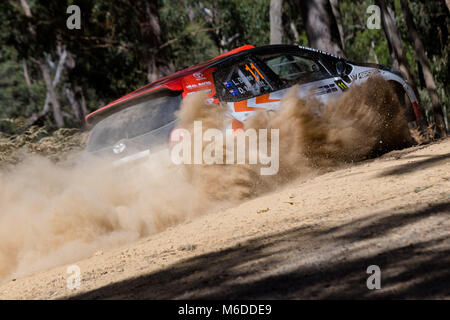 MELBOURNE, Australia - 3 Marzo: Lewis Bates & Dale Moscatt durante il round 1 del rally australiano campionati, il corriere Eureka Rally, Ballarat. 2018 Round 1, Rally australiano campionati, il corriere Eureka al Rally di Phillip Island, Australia su Marzo 03 2018. Credito: Dave Hewison sport/Alamy Live News Foto Stock