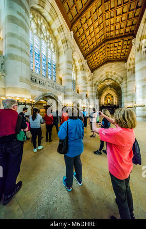 Tour Sterling Memorial Library Yale University   New Haven, Connecticut, Stati Uniti d'America Foto Stock