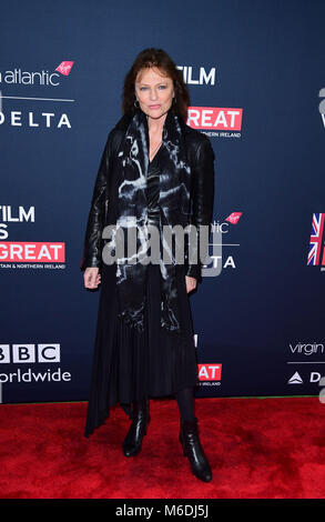 Jacqueline Bisset arriva per il film è un grande ricevimento in onore del british candidati per il novantesimo Academy Awards hosted by HM Console Generale Mike Howells e BAFTA Los Angeles Presidente Kieran Breen presso il British Residence a Los Angeles. Foto Stock