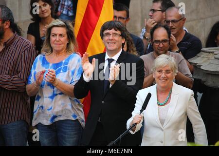 Barcellona, Spagna. 28 Sep, 2017. Presidente della Catalogna Carles Puigdemont in una delle sue ultime apparizioni in pubblico in Spagna Foto Stock