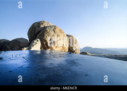 J. Cecil Rhodes' grave in Matobo (Matopos) Parco Nazionale, Zimbabwe Foto Stock