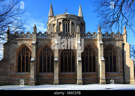 In inverno la neve sulla città di Peterborough Cathedral, Cambridgeshire; Inghilterra; Gran Bretagna; Regno Unito Foto Stock