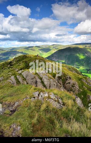 La luce del sole sul comune Patterdale Foto Stock