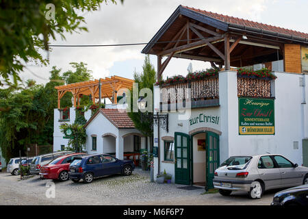 Zur Christl, heriger (enologo e farm) su Stammersdorfer Kellergasse road Vienna Foto Stock