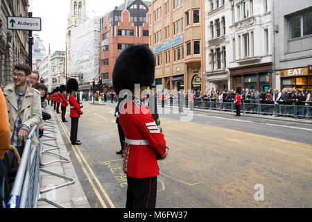 I soldati a parade presso Margret Thatches funerale, Londra, Inghilterra, Regno Unito; Foto Stock