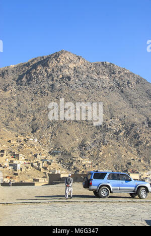 Insediamenti informali sulle colline di Kabul in Afghanistan Foto Stock