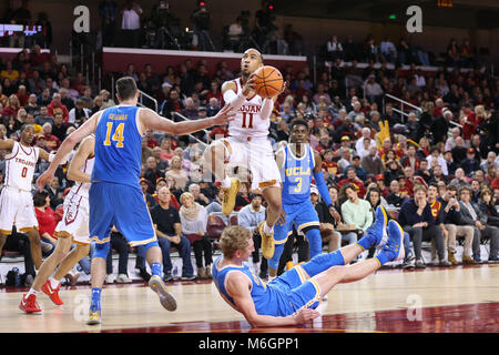 03 marzo 2018: USC Trojans guard Giordania McLaughlin (11) in una NCAA pallacanestro tra l'UCLA Bruins vs USC Trojans al Galen Center di Los Angeles, CA: Jordon Kelly/CSM(Jordon Kelly : © Cal Sport Media) Credito: Cal Sport Media/Alamy Live News Foto Stock