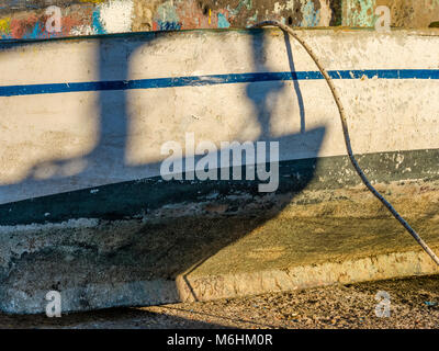 Ormeggiata barche da pesca sul isola di Procida, Italia Foto Stock