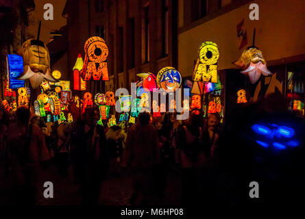 Morgestraich, sfilata di carnevale di notte, il Carnevale di Basilea, il Carnevale di Basilea, Basilea, cantone di Basilea, Svizzera, Europa Foto Stock