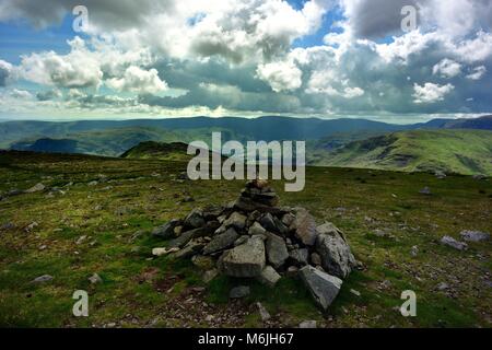 La luce del sole sul comune Patterdale Foto Stock