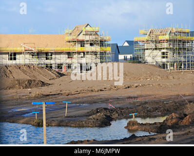 Nuove build essendo costruito dove tre multipiano di blocchi di appartamenti sono stati demoliti.(vedi sotto lavori di demolizione, di esplosione). Blackpool Lancashire England Regno Unito Foto Stock