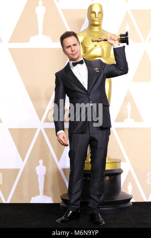 Sam Rockwell, vincitore del premio per il migliore attore in un ruolo di sostegno", pone in sala stampa al novantesimo annuale di Academy Awards di Hollywood & Highland Center su Marzo 4, 2018 in Hollywood, la California. Foto Stock