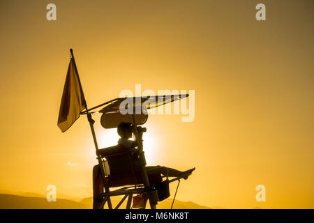 Bagnino di salvataggio al tramonto su Playa de Las Canteras Beach a Las Palmas de Gran Canaria, Isole Canarie, Spagna. Foto Stock