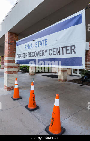 Uragano Harvey disaster recovery center gestito con gli specialisti di recupero da FEMA, US Small Business Administration, Stato e di altre agenzie ope Foto Stock