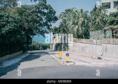 Hong Kong, Hong Kong, Cina. 6 Mar, 2018. Hong Kong Cina-5marzo 2018: Stanley è una città costiera e una attrazione turistica di Hong Kong. È situato su una penisola sull isola di Hong Kong. È a est di Repulse Bay e a ovest di Shek O, adiacente al Chung Hom Kok. Amministrativamente è parte del Distretto Meridionale. Credito: SIPA Asia/ZUMA filo/Alamy Live News Foto Stock