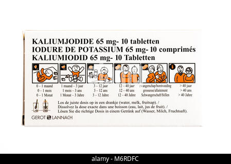 Libera le compresse di ioduro di potassio distribuiti per proteggere i residenti belga dalle ricadute radioattive in caso di incidente nucleare o di perdita in Belgio Foto Stock