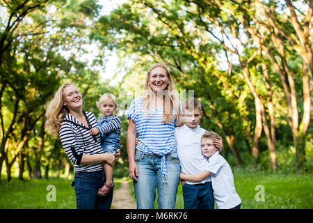 La famiglia felice photosession Foto Stock