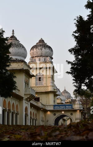 Costruzione di Lucknow università. Foto Stock