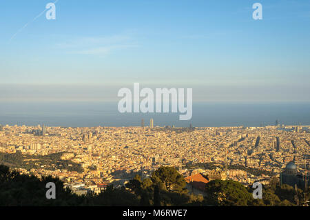 Lo Skyline di Barcellona Foto Stock