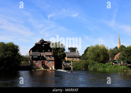 Houghton mulino sul Fiume Great Ouse, Houghton village, Cambridgeshire, England Regno Unito Foto Stock