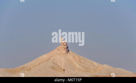 Buttes e Mesas nella valle Beasha, a sud-ovest di Riyadh, Arabia Saudita. Foto Stock