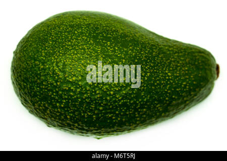 L'Avocado isolato su uno sfondo bianco Foto Stock