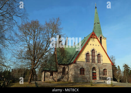 La bella chiesa di pietra di Humppila, la Finlandia è stata completata nel 1922 e rappresenta il finlandese romanticismo nazionale e stile Jugend. Foto Stock