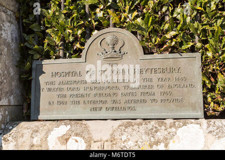 Gli ospizi di carità dell'Ospedale di San Giovanni, Heytesbury, Wiltshire, Inghilterra, Regno Unito edificio attuale risale al 1769 Foto Stock