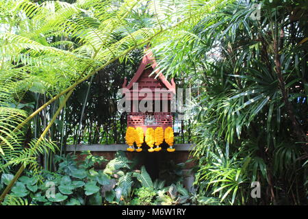 Jim Thompson House e giardini a Bangkok, in Thailandia. Architettura tradizionale thailandese. Foto Stock