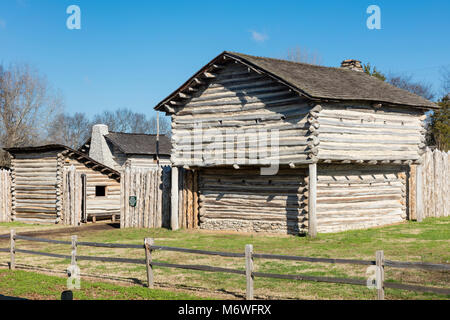 La Mansker Station - una riproduzione del XVIII C. frontiera americana fort circa dieci miglia a nord di Nashville in Goodlettsville, Tennessee, Stati Uniti d'America Foto Stock