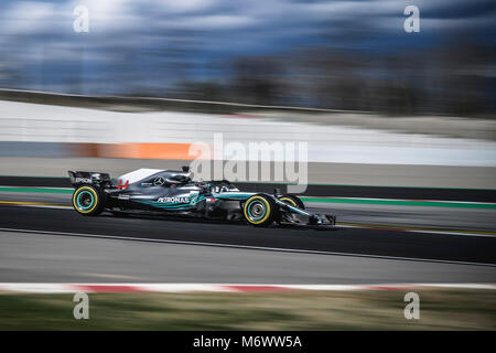 Barcellona, Spagna. 6 Marzo, 2018: Lewis Hamilton (GBR) unità nella sua Mercedes W09 EQ + alimentazione durante il giorno cinque della Formula Uno il test sul Circuito de Catalunya Credito: Matthias Oesterle/Alamy Live News Foto Stock