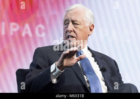 Washington, DC, Stati Uniti d'America. Mar 5, 2018. STENY HOYER, Rappresentante (D) per il Maryland del quinto quartiere congressuale, parlando a AIPAC (American Israel Public Affairs Committee) Conferenza politica a Walter E. Washington Convention Center di Washington il 5 marzo 2018 Credit: Michael Brochstein/ZUMA filo/Alamy Live News Foto Stock