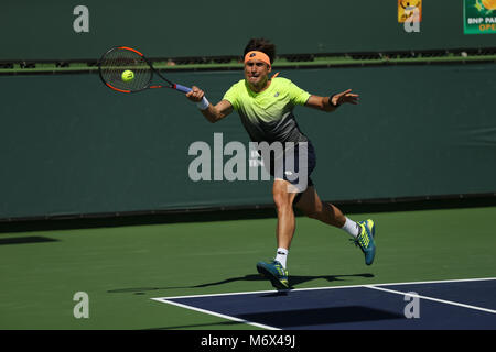 INDIAN WELLS, CA - MARZO 06: David Ferrer della Spagna in azione durante il BNP Paribas Open a Indian Wells Tennis Garden il 6 marzo 2018 in Indian Wells, California. Credito: Mauricio Paiz/Alamy Live News Foto Stock