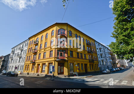 Gli edifici colorati nel quartiere Majorstuen, Frogner distretto, Oslo, Norvegia Foto Stock