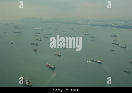 08.02.2017, Singapore, Repubblica di Singapore, in Asia - approccio di atterraggio a Singapore Changi Airport. Foto Stock