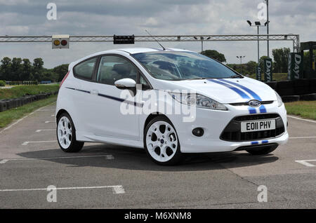 2011 Ford Fiesta europei e britannici di auto di piccole dimensioni Foto Stock