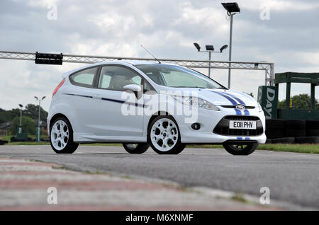 2011 Ford Fiesta europei e britannici di auto di piccole dimensioni Foto Stock