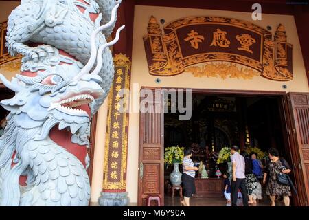 L'ingresso al Linh Ung Pagoda di Da Nang, Vietnam Foto Stock