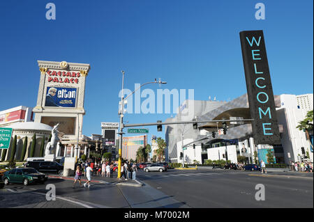 Angolo del Las Vegas Boulevard e Caesars Palace Drive, Las Vegas, Nevada. Foto Stock