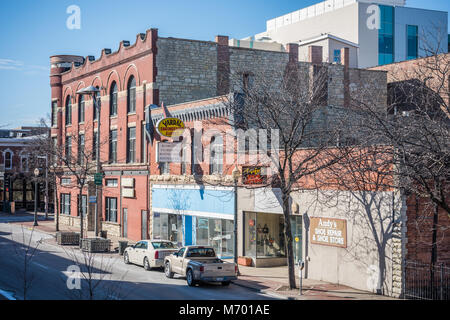 La costruzione di edifici commerciali nel centro cittadino di Joliet Foto Stock