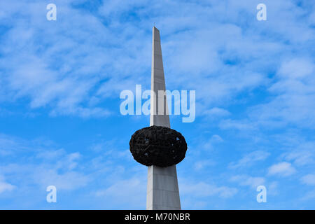 Memoriale della rinascita (Memorialul Renasterii) a Piazza della Rivoluzione (Piata Revolutiei) Bucarest, Romania Foto Stock